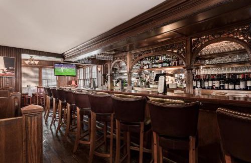 Egypt Lane Historic District Bed & Breakfast | The Huntting Inn
