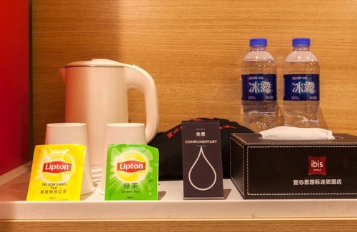 Jiang'an District Apartment | The Ibis Hotel