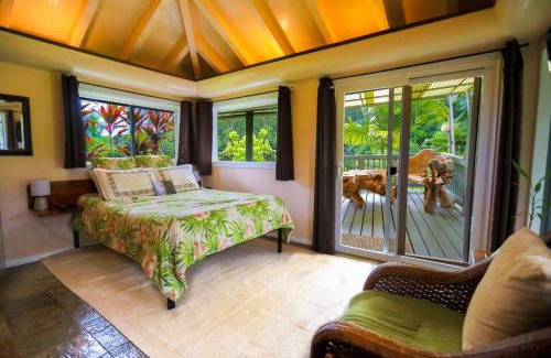 Hilo Hotel | The Inn at Kulaniapia Falls