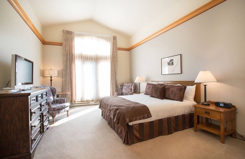 Salt Lake Mountain Resorts Hotel | The Inn at Solitude
