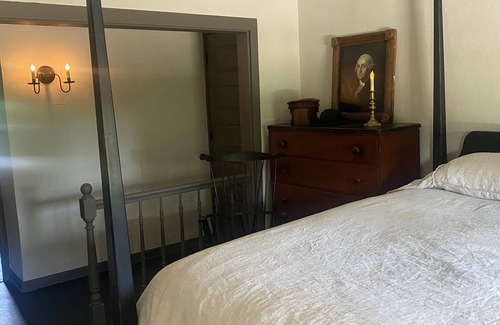 Waukesha Other | The Inn on the Olde Homestead
