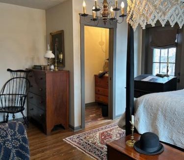 Waukesha Bed & Breakfast | The Inn on the Olde Homestead