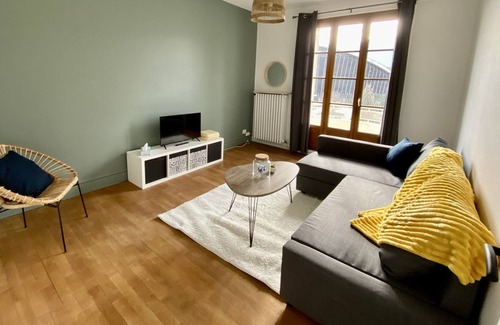 Quartier Exposition-Bajatiere Apartment | The Jeanne d'Arc π #EY