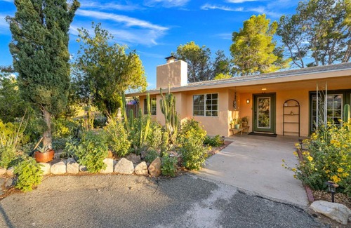 Morongo Valley House | The Juniper House