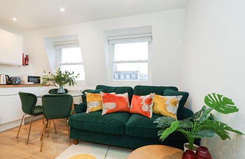 Kentish Town Apartment | The Kentish Nook, 1 bed 2 bath