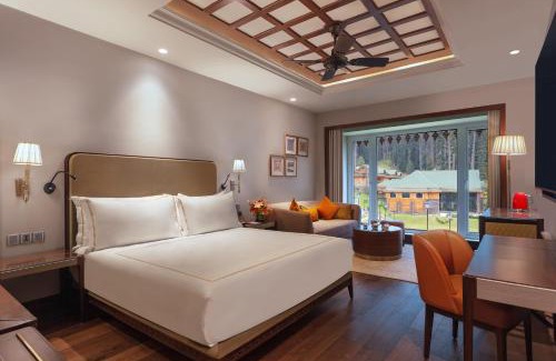 Srinagar Resort | The Khyber Himalayan Resort & Spa
