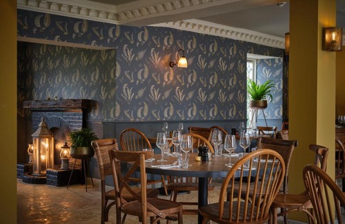 Cardington Hotel | The Kingfisher