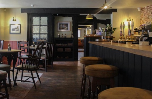 Whiteparish Hotel | The Kings Head