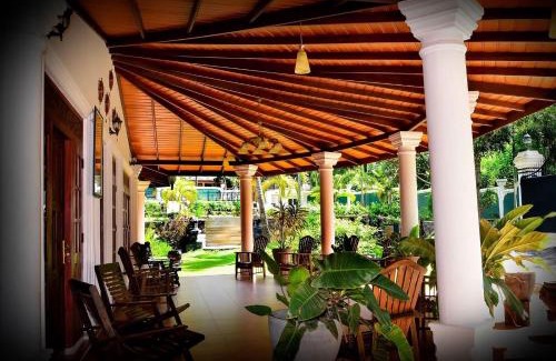 Rajawella Hotel | The Kings Villa