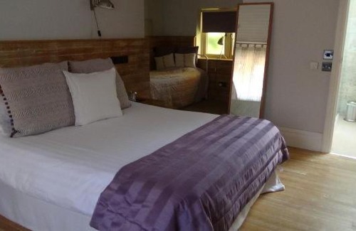 Eversley Bed & Breakfast | The Kingsley at Eversley
