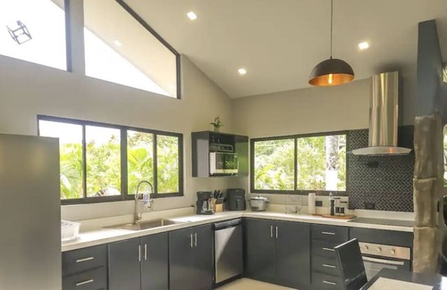 Chachagua House | The Lake House