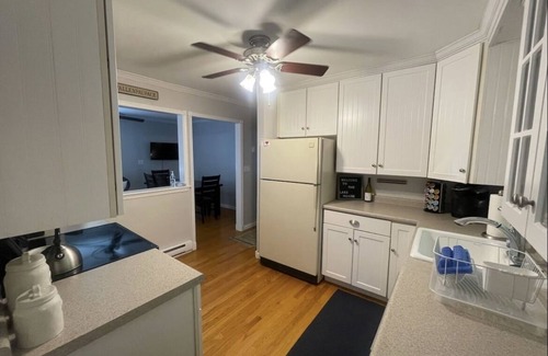 Greentown House | The Lake House - 500 ft. from Lake Wallenpaupack