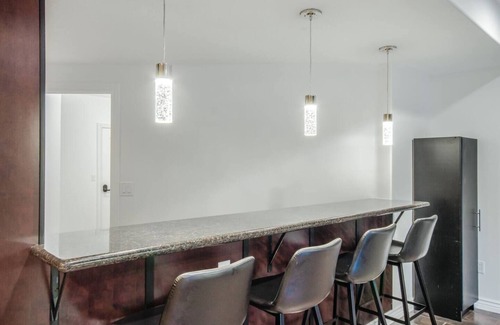 South Jordan House | The LAN House - Sleeps 21
