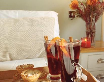 Bourton Bed & Breakfast | The Lansdowne Boutique Rooms with Breakfast - Adults Only