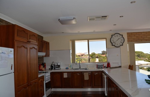 Peppermint Grove Beach House | The Law's Rest Beachfront House