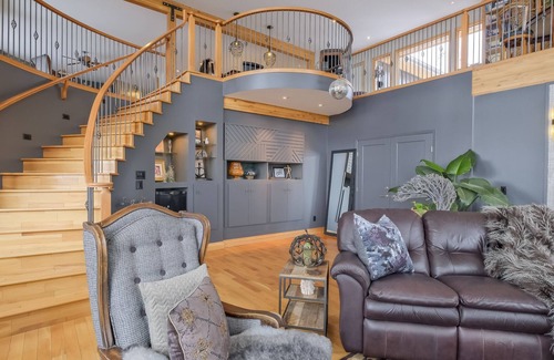 Okanagan-Similkameen House | The Ledge Above Penticton