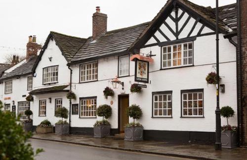 Prestbury Bed & Breakfast | The Legh Arms Prestbury
