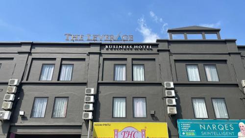 Rawang Hotel | The Leverage Business Hotel - Rawang