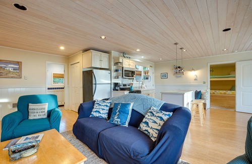 Port Orford House | The Lighthouse: 3 Acre Port Orford Oceanfront Home