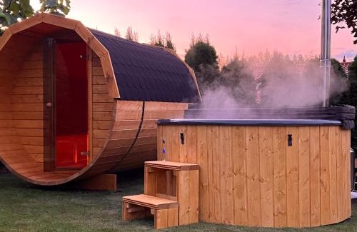 Siła House | The LiliHill House jezioro, sauna, balii, las