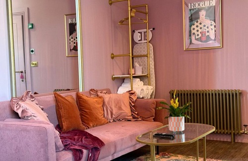 Troon Apartment | The Lillie @ The Bank by Coorie Doon Stays