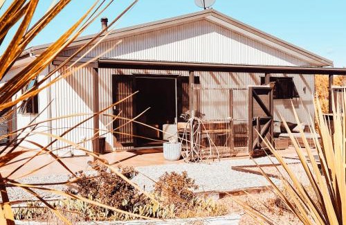Hokitika House | The Lilly Pad - Hokitika