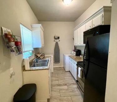University House | The Lily House-close To Everything You Need!