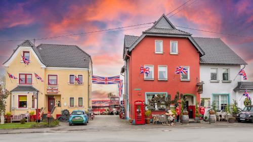 Kalenborn Hotel | The Little Britain Inn Themed Hotel One of a Kind In Europe