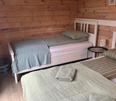 Innri-Njarthvik House | The Little Guesthouse Downtown - Keflavik Airport