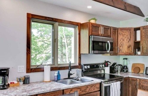 Athens Ski Chalet | The Little Lakehouse on Charleston Lake