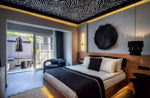 Hacımemis Hotel | The Local House Alaçatı