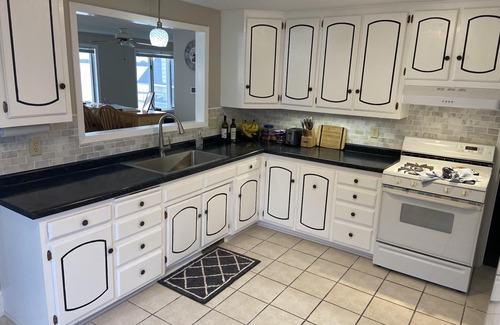 Rush City House | The Lodge Fantastic Views 3 miles off Interstate 35n2 restaurants on the lakenn