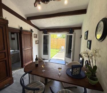Bergerac Ski Chalet | The Lodge
