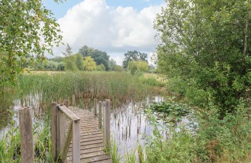 Hickling House | The Lodge