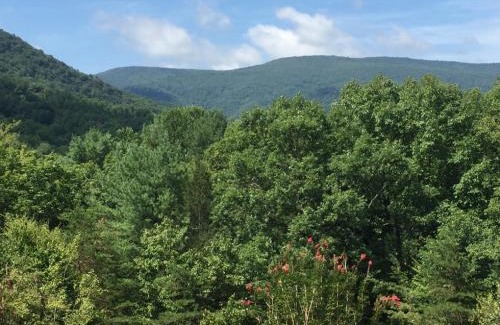 Crozet Cabin | The Lodge in Sugar Hollow