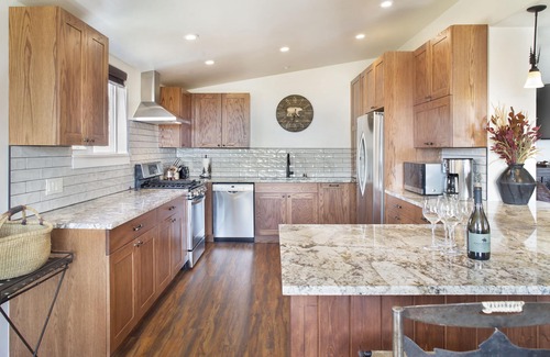 Missouri Heights House | The Lodge, spacious, tranquil setting, Carbondale