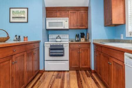 Lexington House | The Loft at Springhouse farm