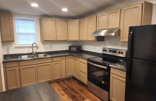 Summerlee Apartment | The Loft on Main
