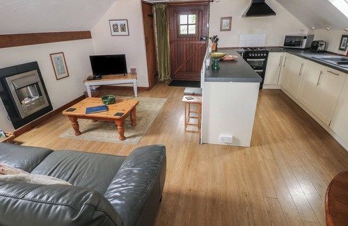 Pontfaen Cottage | THE LOFT, romantic, with a garden in Fishguard