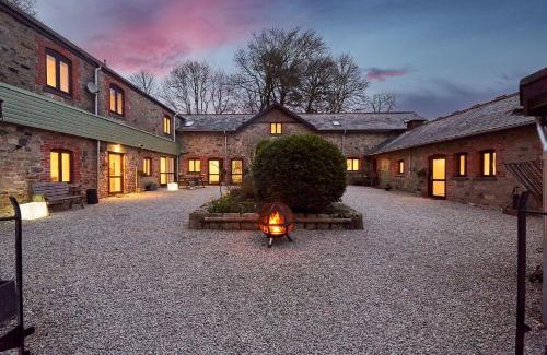 Ivybridge House | The Loft - The Cottages at Blackadon Farm