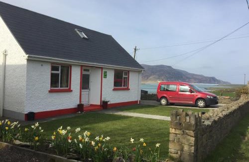 Ardara House | The Lookout Ardara