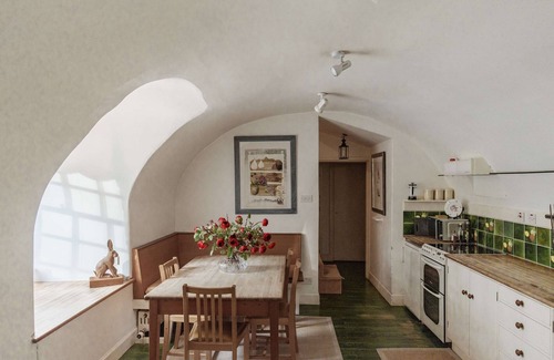 Jedburgh Apartment | The Lothian Wing at Ferniehirst Castle