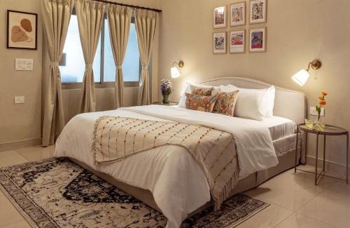 East of Kailash Apartment | The Lotus Loft
