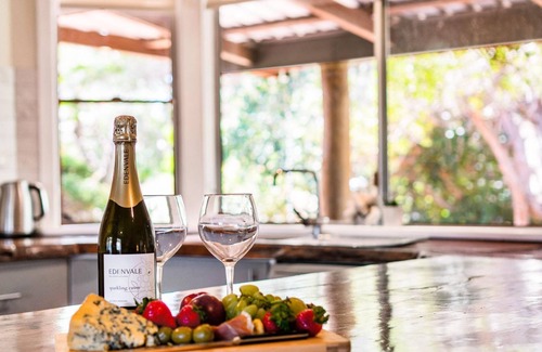Prevelly House | 'The Love Shack' Pet-Friendly Beach Bungalow