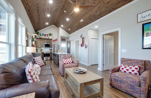 Winchester House | The Love Shack - Waterside Cottage #1 with a DOCK on Tims Ford Lake at Twin Creeks Marina & Resort