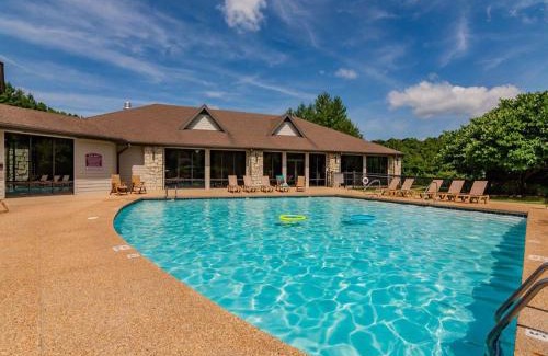 Branson West House | The LUX Stonebridge - No Stairs Close to SDC