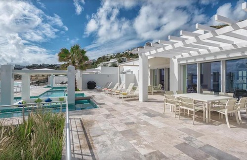 Oyster Pond Apartment | The Luxury Villa