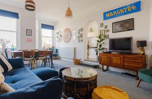 Cliftonville Apartment | The Lynton Lookout