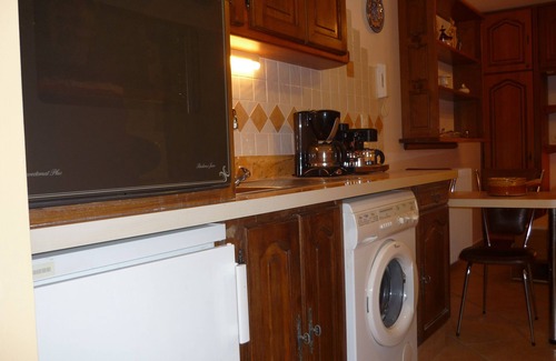 Saint-Martial-de-Nabirat Apartment | The Magnolia Studio 2 persons in beautiful villa perigordian