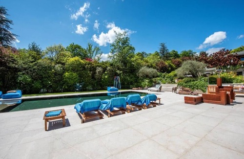 Vandoeuvres Villa | The Magic Genève - Pool View Luxury Suite with Spa